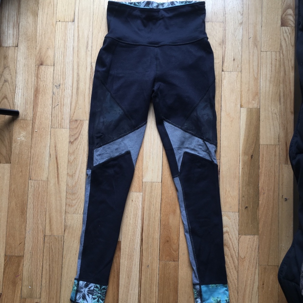 Sweaty Betty Reversible High Waisted Leggings XS